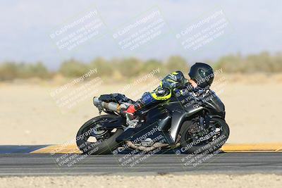 media/Dec-05-2024-Racers Edge (Thu) [[e102e0690b]]/3-B Group/Session 5 (Turn 16)/